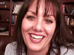 Natalie Brooks az ór ...