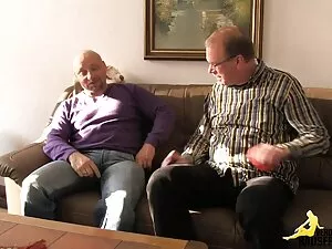A oriás csöcsök dobd ...